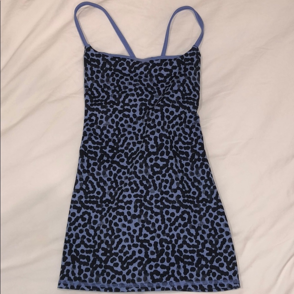 Lululemon tank